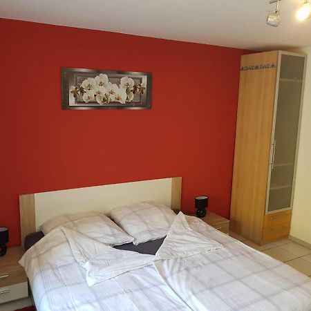 Zimmerappartement "Rose" - Ferienwohnungen Wagner & Gaul Daleiden Kültér fotó