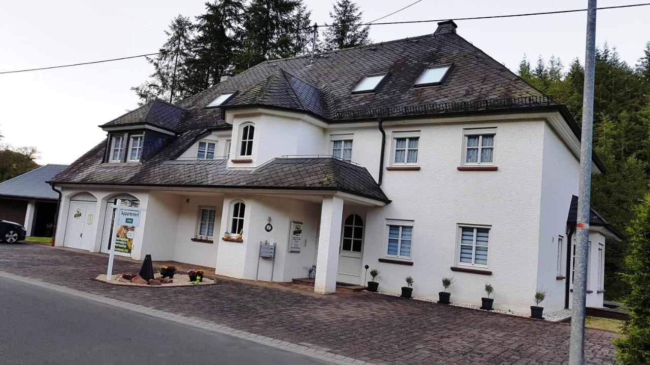 Zimmerappartement "Rose" - Ferienwohnungen Wagner & Gaul Daleiden Kültér fotó