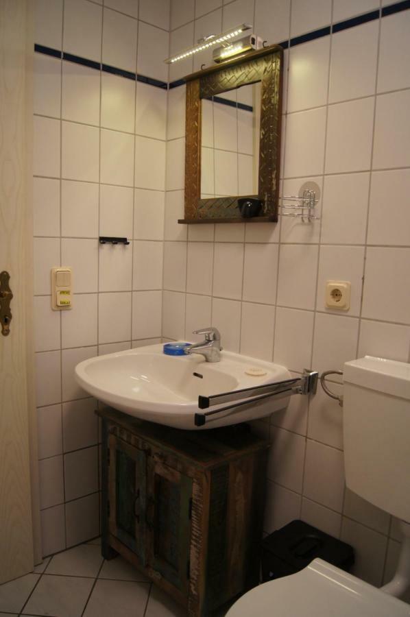 Zimmerappartement "Rose" - Ferienwohnungen Wagner & Gaul Daleiden Kültér fotó